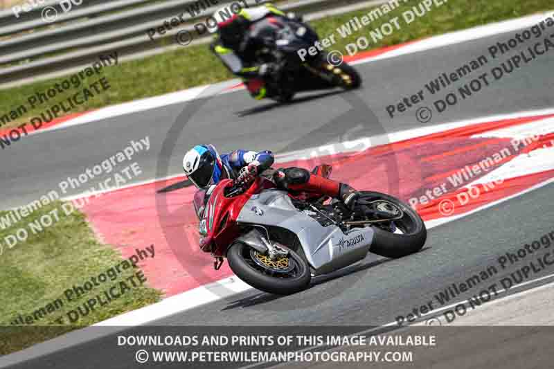cadwell no limits trackday;cadwell park;cadwell park photographs;cadwell trackday photographs;enduro digital images;event digital images;eventdigitalimages;navarra;no limits trackdays;peter wileman photography;racing digital images;trackday digital images;trackday photos